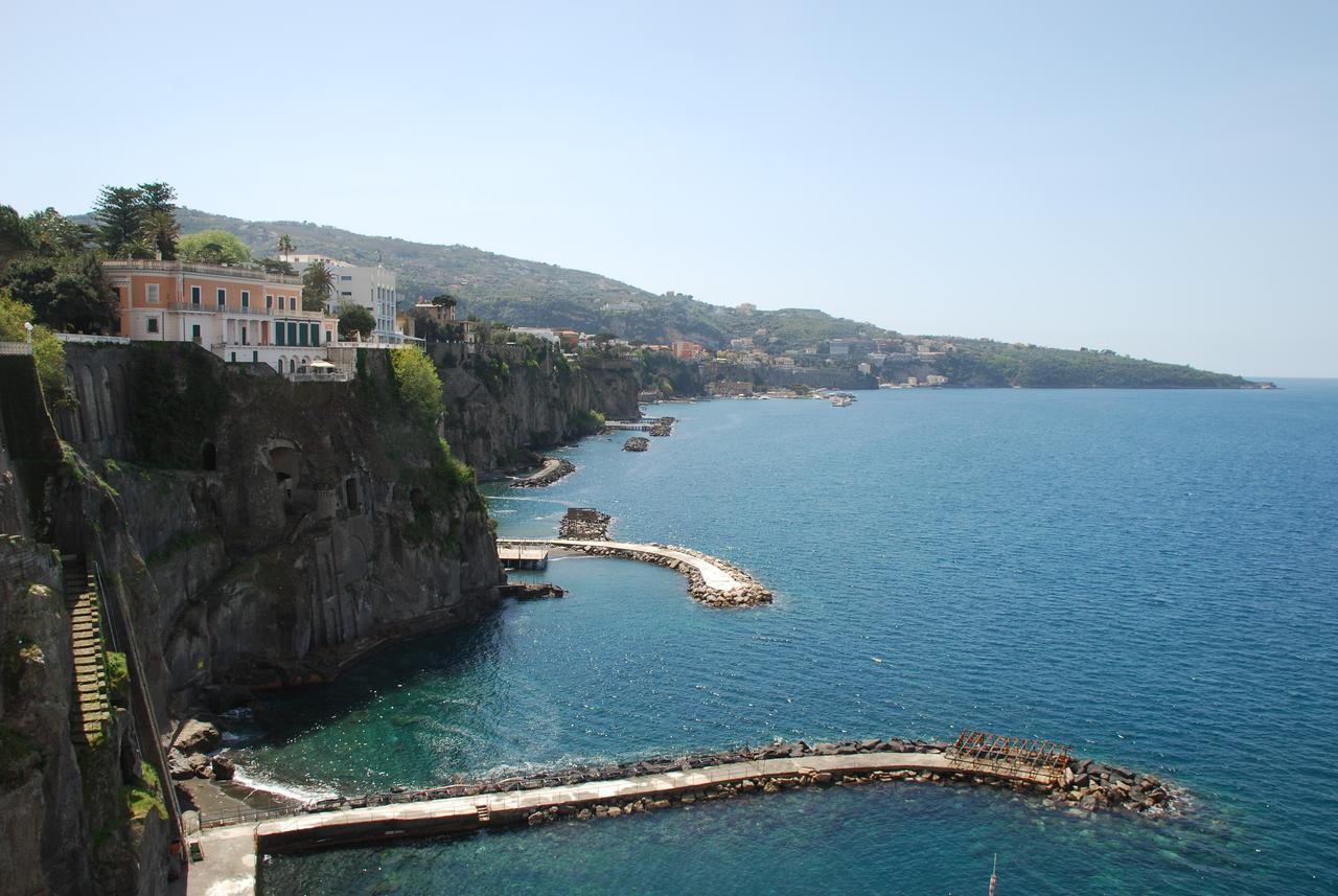 Residenza Viviani Bed and Breakfast Sant'Agnello Exteriör bild