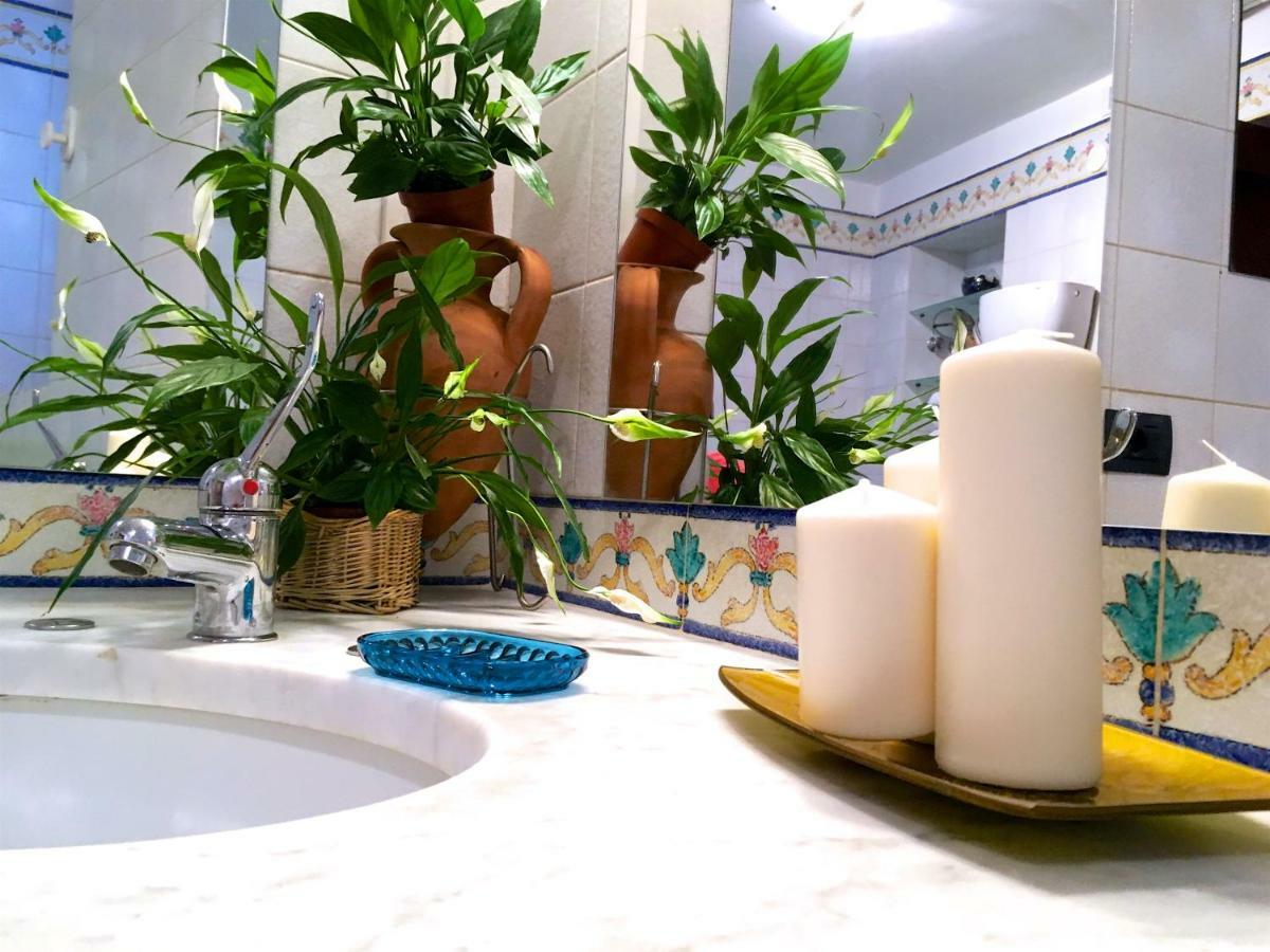 Residenza Viviani Bed and Breakfast Sant'Agnello Exteriör bild